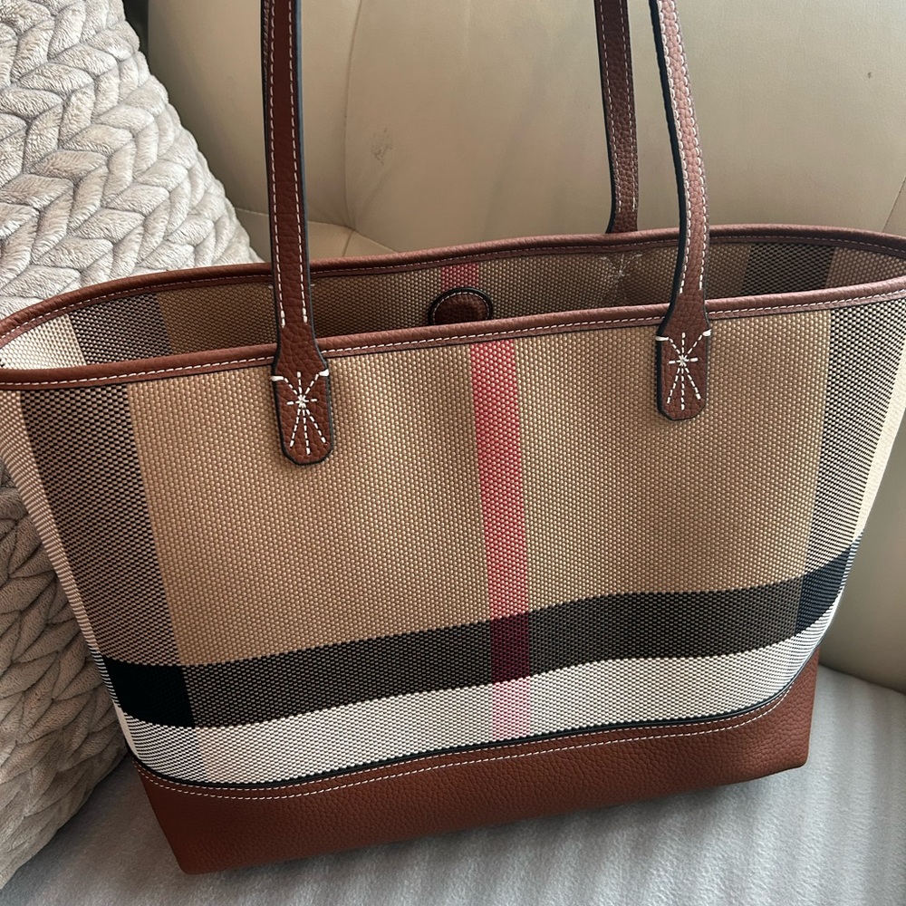 Elegant Brown and Tan Tote Bag